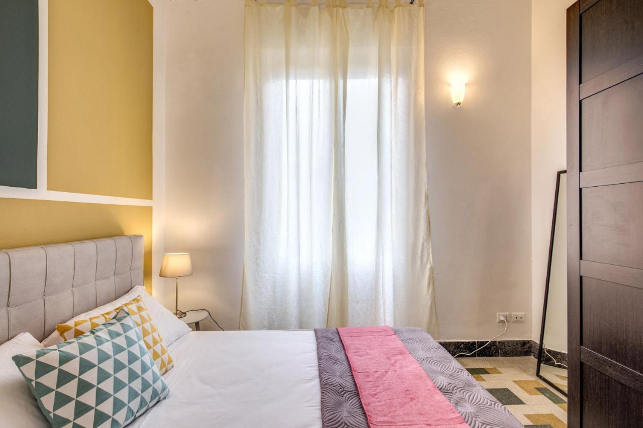 Aweshomeitaly - Bay Windows Apartment ลาสเปเซีย ภายนอก รูปภาพ