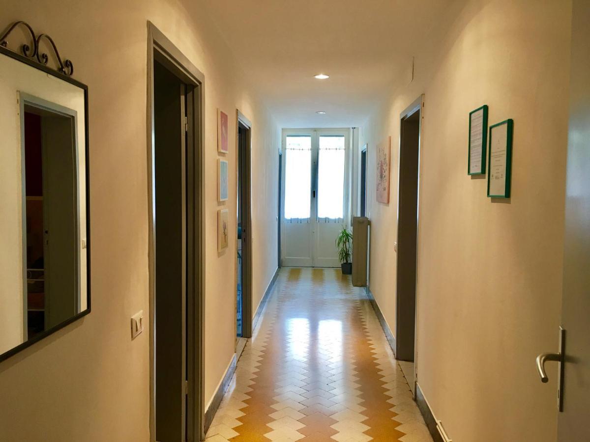 Aweshomeitaly - Bay Windows Apartment ลาสเปเซีย ภายนอก รูปภาพ
