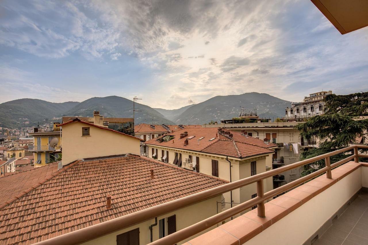 Aweshomeitaly - Bay Windows Apartment ลาสเปเซีย ภายนอก รูปภาพ